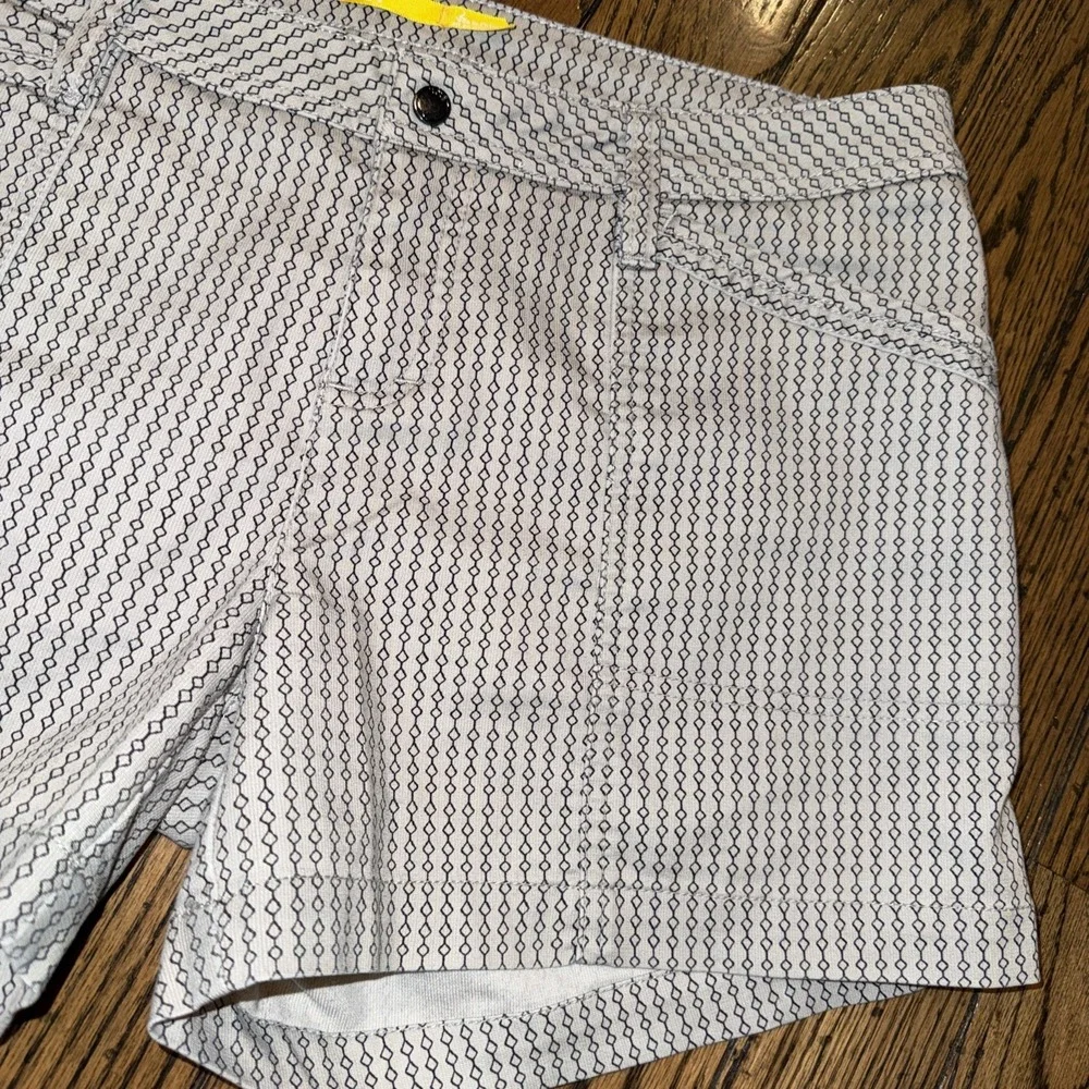Lole‎ Womens Shorts 2 Gray Black Striped Geometric 4